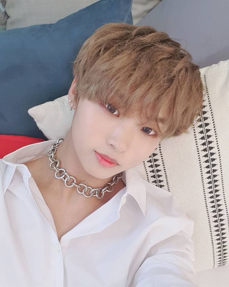 KPlantao's tweet image. Hoje é niver do #Yunmin do grupo #NewKidd
Parabéns!!! 
#Happyyunminday