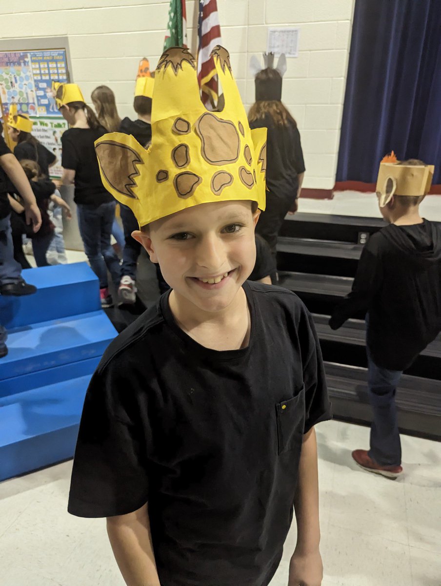 lfelmey's tweet photo. Chorus Member Cole in @RoundHillES production of “The Lion King Junior” last night. 💛 https://t.co/QXqiLDIN15