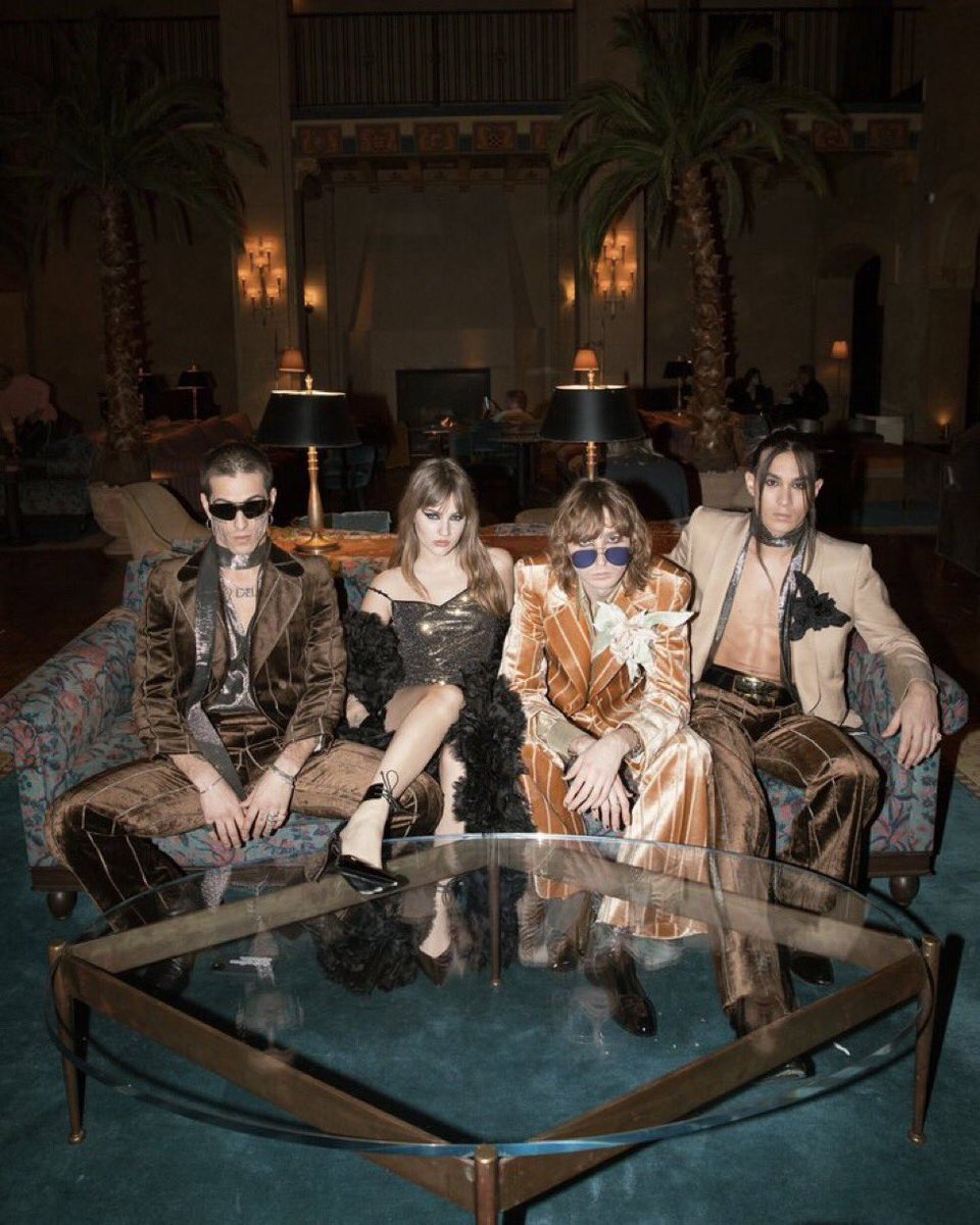 ManeskinOnChart's tweet photo. DON’T WANNA SLEEP: 5,023,866 (+456k)
KOOL KIDS: 4,049,269 (+345k)
IF NOT FOR YOU: 4,811,233 (+447k)
READ YOUR DIARY: 5,407,767 (+575k)
MARK CHAPMAN: 4,376,905 (+383k)
(+) https://t.co/2ZEp50qXH6