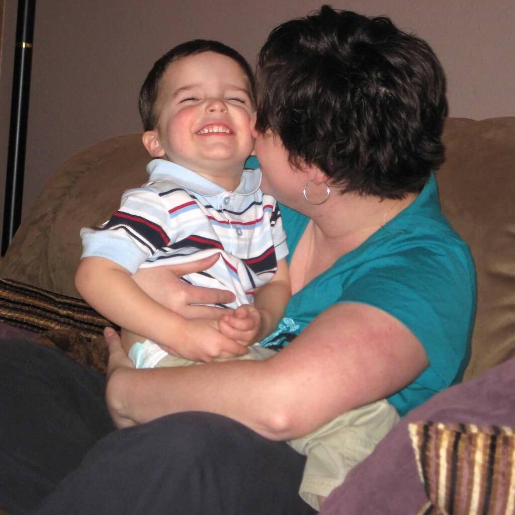 Katiebert58's tweet photo. I don’t have a baby anymore. 🥺 This little kid is now an adult! Happy 18 Sam! https://t.co/jKSJRGS7cF https://t.co/e1y4fMZy06