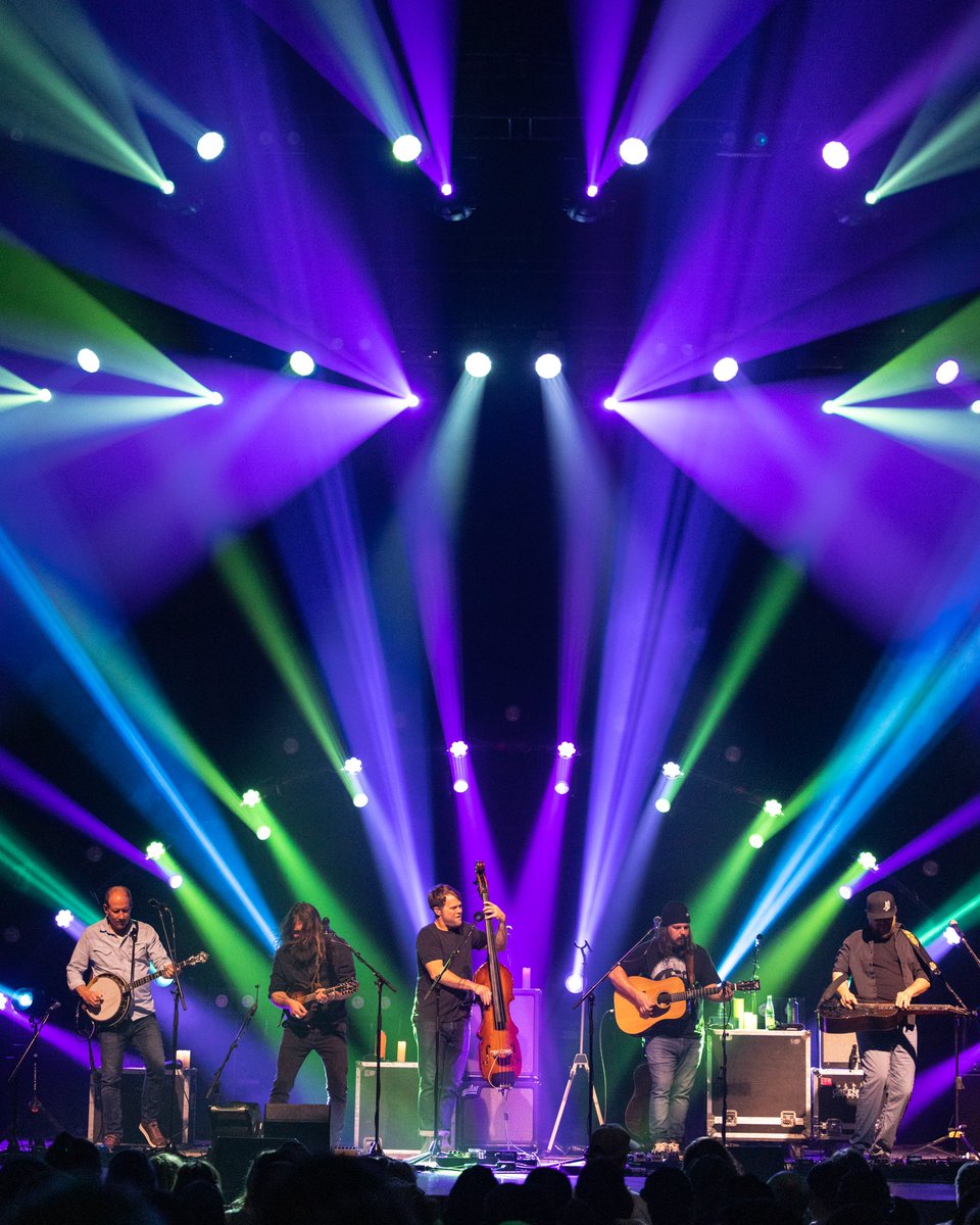 campgreensky's tweet photo. St. Paul we love ya ‼️ Closing things out tonight in good ol’ Kansas City, see you there. | 📸: @ontheDLphoto https://t.co/xqByeb12wO