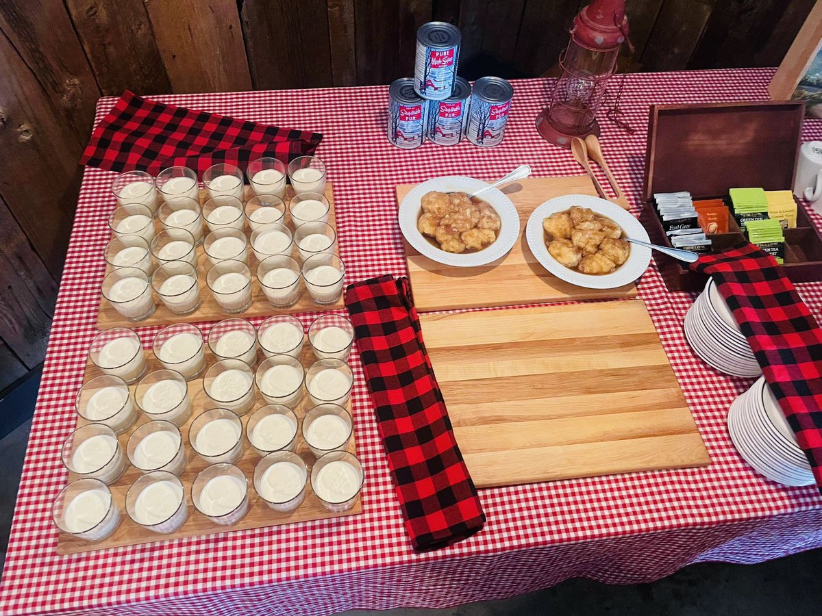 JeanDenisGaron1's tweet image. Lancement de la saison de l’érable par Tourisme Mirabel! 

Le sirop d’érable fait partie de nous autres, notre histoire, notre identité. 

Le Québec, c’est 70% de la production mondiale.

Soyons-en fiers! 🍁😁

@BlocQuebecois 
@VilleMirabel