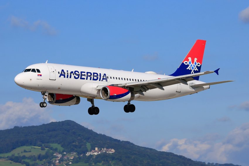 sierra5net's tweet photo. @airserbia želi leteti na Brnik do štirikrat dnevno, za nadaljnji razvoj regionalne mreže letenja pa se spogleduje s štajerskima letališčema. več: https://t.co/VHiKzq2qiv https://t.co/pDZFfYUtlJ
