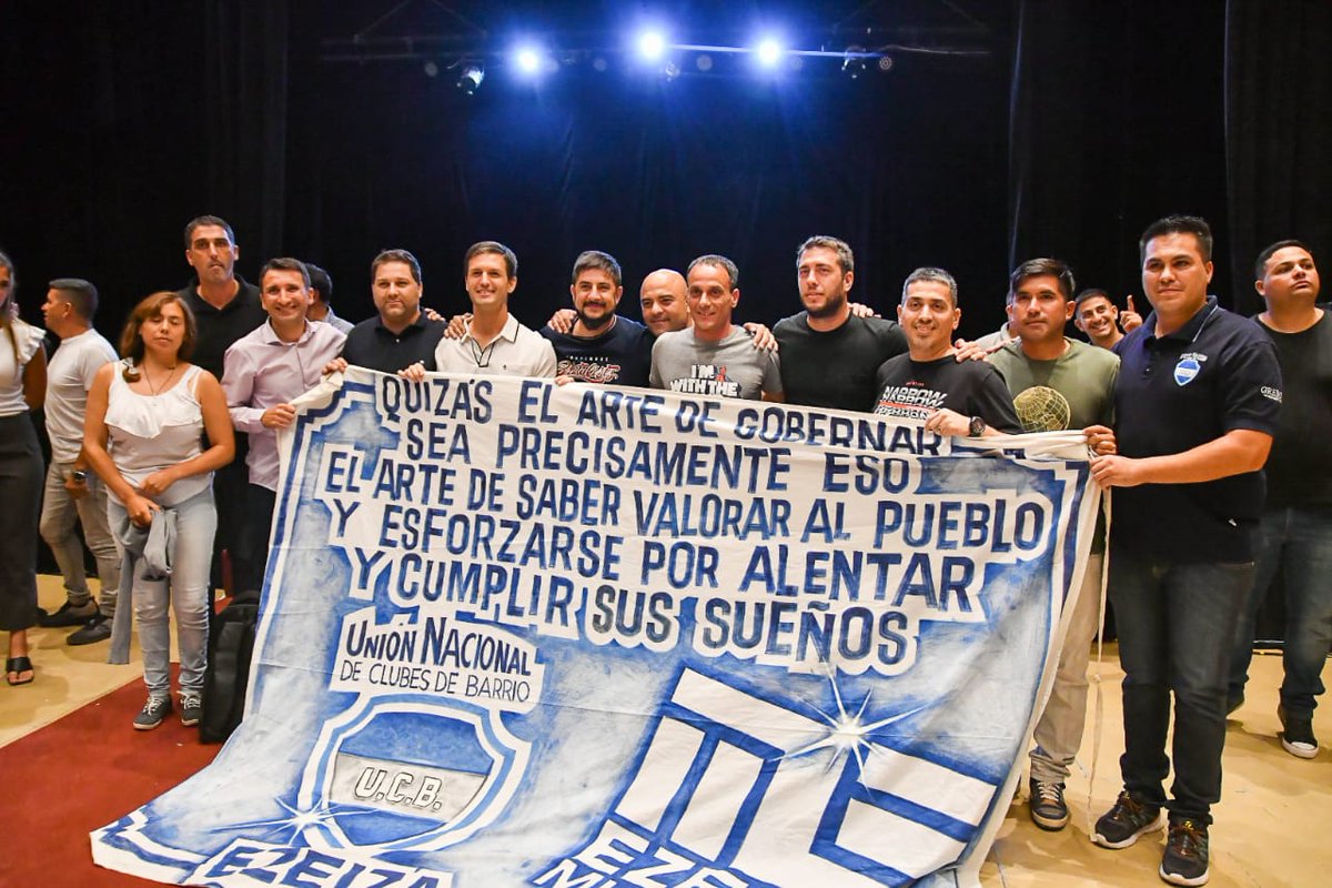 UCBLaMatanza's tweet photo. Ayer estuvimos presente acompañando la filial UCB Ezeiza en el acto lanzamiento de la liga metropolitana de Fútbol presidida por el int. de San Vicente   @nico_mantegazza 
Estamos trabajando para desembarcar la liga metropolitana de Futsal en Matanza https://t.co/2hBEMDS8jB