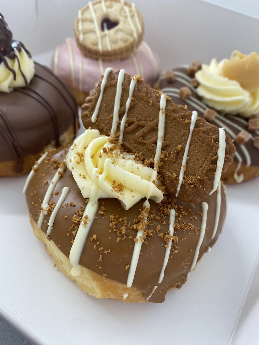 Donut worry, be happy! 🍩