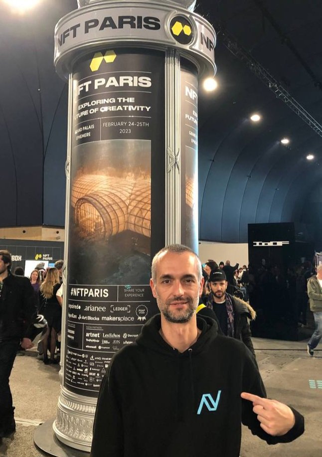Nomiks7's tweet photo. We're at @nft_paris, watch for the Black sweater 😀 https://t.co/9NUxT5aI5O