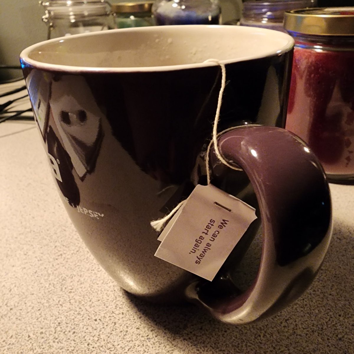 Yogi tea is very wise. Yes we can!