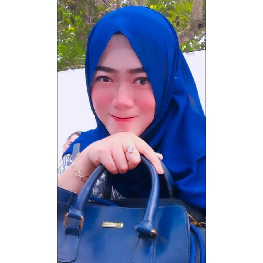 Kamisarahnia's tweet photo. #FotoProfilBaru https://t.co/p2kUqNse0S