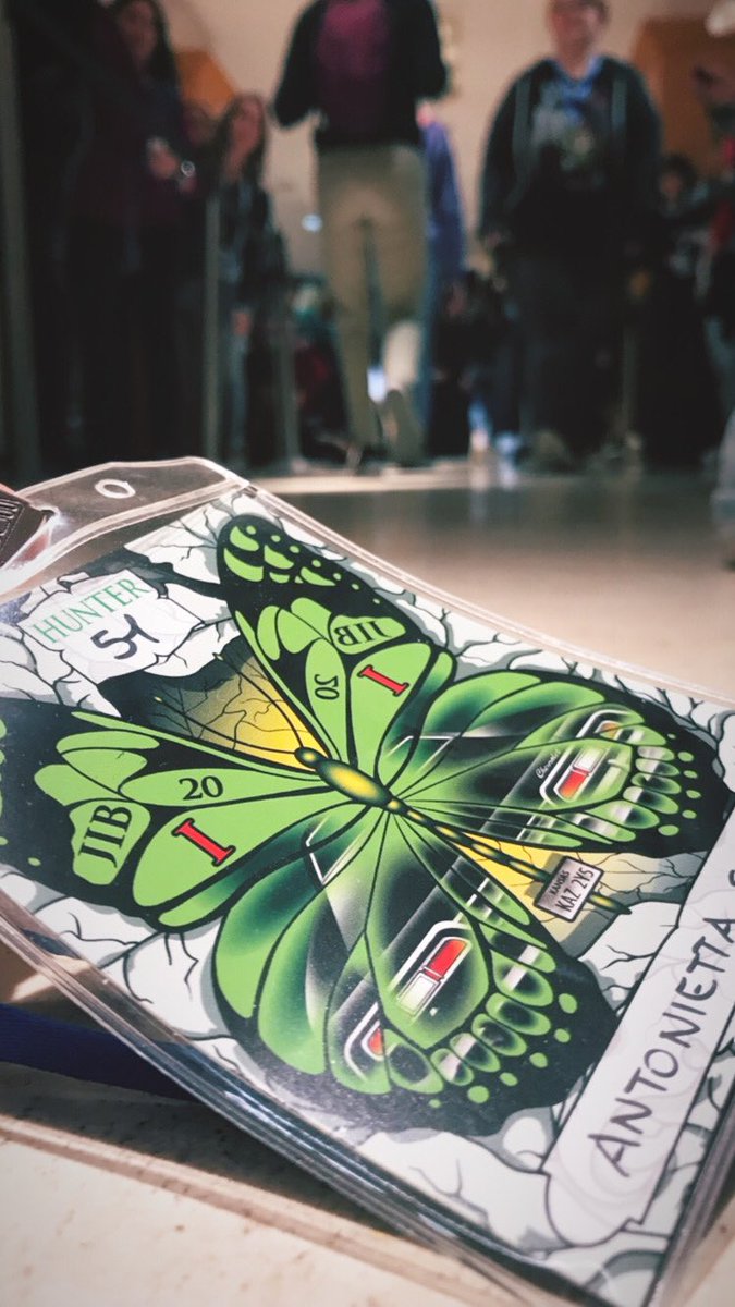 Jensina89's tweet photo. Lโattesa รจ stata lunga ma ripercorrere questi corridoi resta sempre tra le emozioni piรน grandi per ognuno di noi. #JIBfamily #JIBweekpic @JusInBelloCon #JIB11 ๐ https://t.co/kUiDTVdt8p
