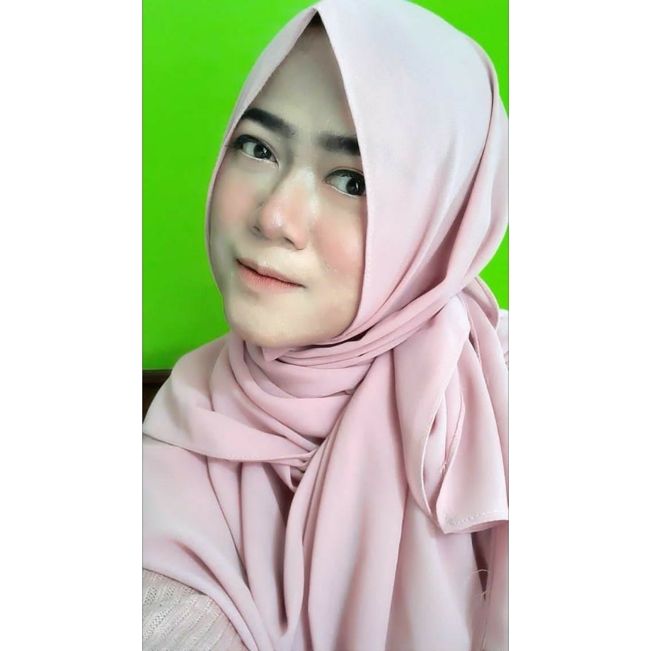 Kamisarahnia's tweet photo. #FotoProfilBaru https://t.co/TmN5VfDdIo