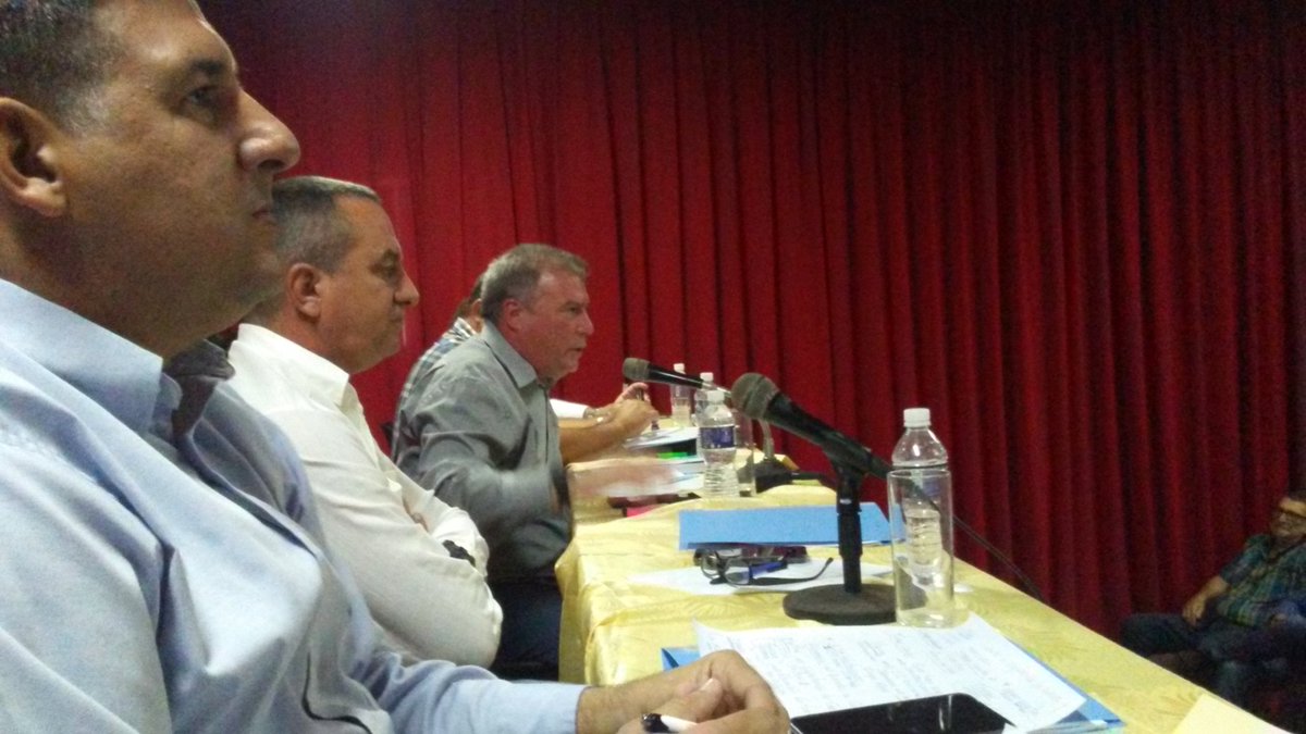 LeniaElena's tweet photo. Con la presencia de Juan Carlos García Granda Ministro de Turismo y Eumelin González Sánchez Miembro del Buró Provincial del PCC se realiza balance anual del sector.
#snthtmintur 
#MejorEsPosible https://t.co/wm4lMw312J