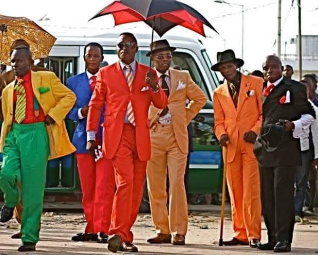 <a href="/Bennocap/">Ben🧪</a> Bien sûr un congolais rien que le début ça se voit le daron il se sape comme ça