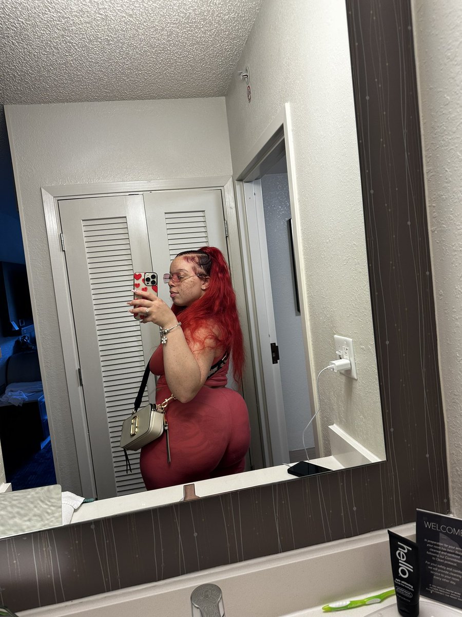 🇭🇹 🇭🇹🇿🇦 on Twitter: "RT @__Shelvonna: 4 attachments 😎"