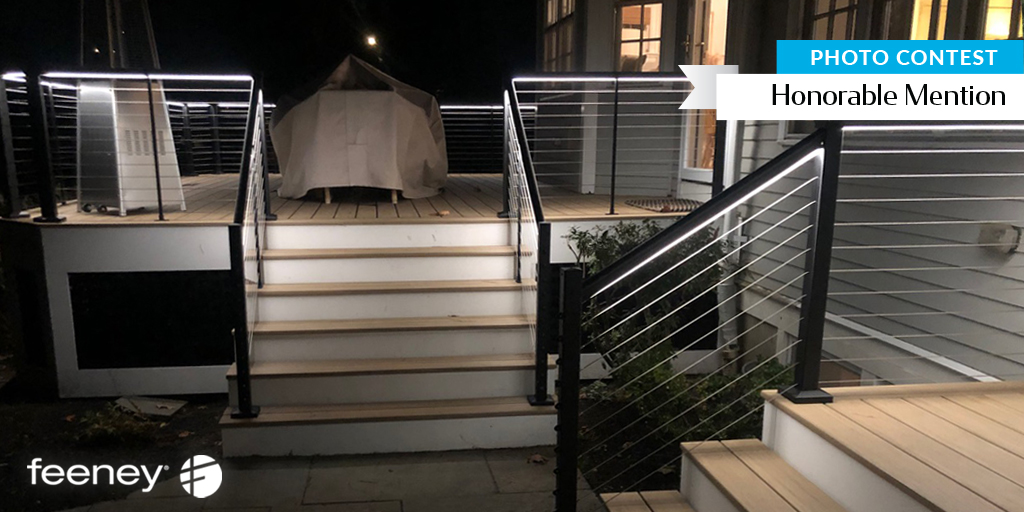 FeeneyInc's tweet image. Honorable mention: a complete back deck remodel incorporating DesignRail® LED rail lighting for a inviting and functional backyard. 
Photo provided by Steve Grindl - See more: hubs.la/Q01DjtgC0

#contest #honorablemention #decklights #CableRail #DesignRail #decks