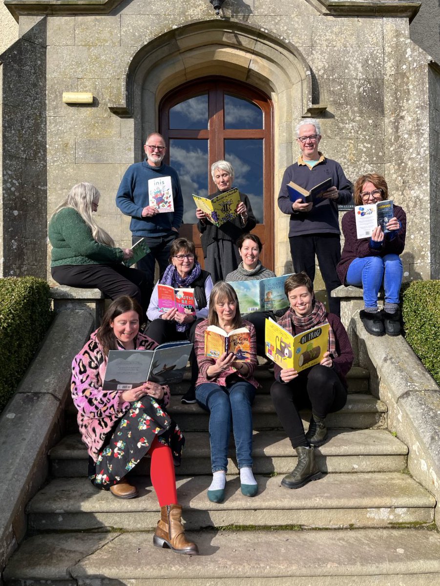 xxx (@unawoodsuna) on Twitter photo Squeezing in a Read with all these amazing folk <a href="/TyroneGuthrie/">The Tyrone Guthrie Centre</a> <a href="/LabDCC/">Dublin City Arts Office</a> <a href="/KidsBooksIrel/">Children's Books Ireland</a> #SqueezeInARead #IrelandReads <a href="/LaureatenanOg/">Laureate na nÓg</a> <a href="/brianfitzer/">Brian Fitzgerald</a> <a href="/CaitrionaSween2/">Caitriona Sweeney</a> <a href="/SMooreFitz/">Sarah Moore Fitzgerald</a> @MarianneMcShan7 @tarsilakruse @chrisjudge Squeezing in a Read with all these amazing folk <a href="/TyroneGuthrie/">The Tyrone Guthrie Centre</a> <a href="/LabDCC/">Dublin City Arts Office</a> <a href="/KidsBooksIrel/">Children's Books Ireland</a> #SqueezeInARead #IrelandReads <a href="/LaureatenanOg/">Laureate na nÓg</a> <a href="/brianfitzer/">Brian Fitzgerald</a> <a href="/CaitrionaSween2/">Caitriona Sweeney</a> <a href="/SMooreFitz/">Sarah Moore Fitzgerald</a> @MarianneMcShan7 @tarsilakruse @chrisjudge