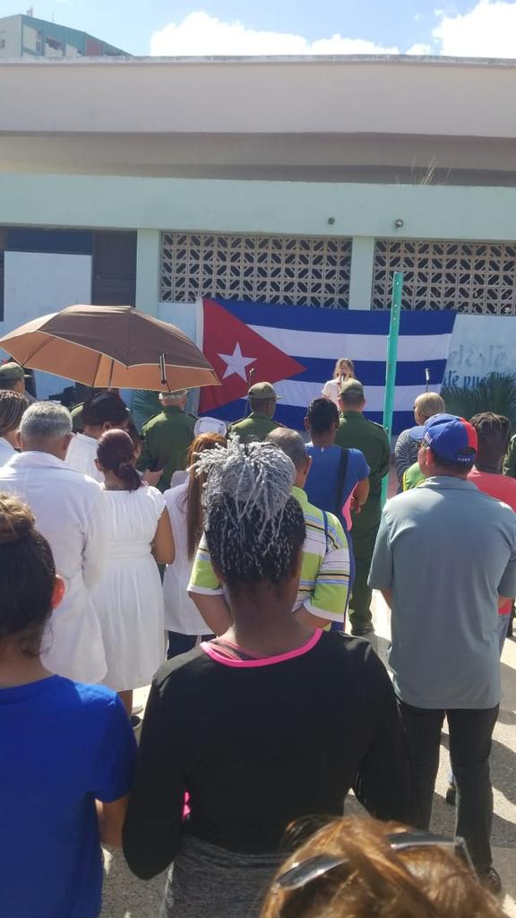 ComercioHE's tweet photo. Clausura del Ejercicio para la Defensa en el Municipio. Comercio presente!!! https://t.co/eRzxk5ktbV
