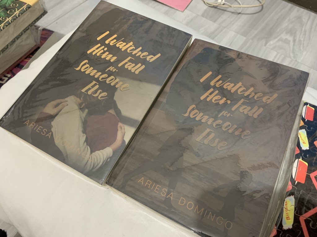hoeforficboys's tweet photo. Selling my beeyotch books: 

May beeyotch fan pa ba here na moots ko? Get niyo na to, ready to let go na rin https://t.co/zmllM313ey