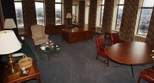 Tiberii96's tweet photo. #MartinTower #BethlehemSteel #BethlehemPA #LehighValley #InternationalArchitechure #Skyscraper
Rare photos of what used to be the Bethlehem Steel's HQ, Martin Tower; demolished back in 2019. Interior was something else. https://t.co/SX8fPStEVl
