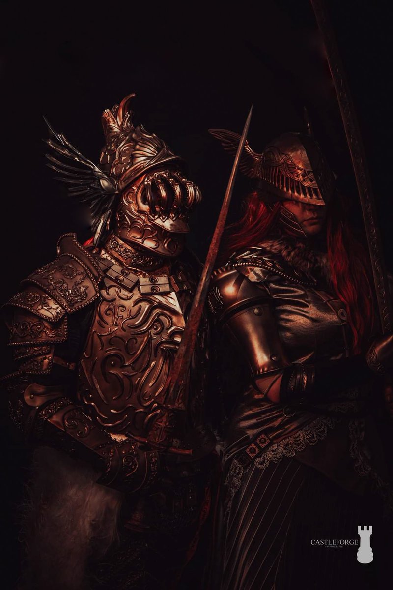 Zaphrice's tweet photo. Happy Elden Ring Anniversary ⚔️
#EldenRing #Malenia #cleanrotknight
Cleanrot Knight by @robbpropcosplay
Malenia by Zaphy
Photography by @CastleforgeP https://t.co/qfnnY2fbJX