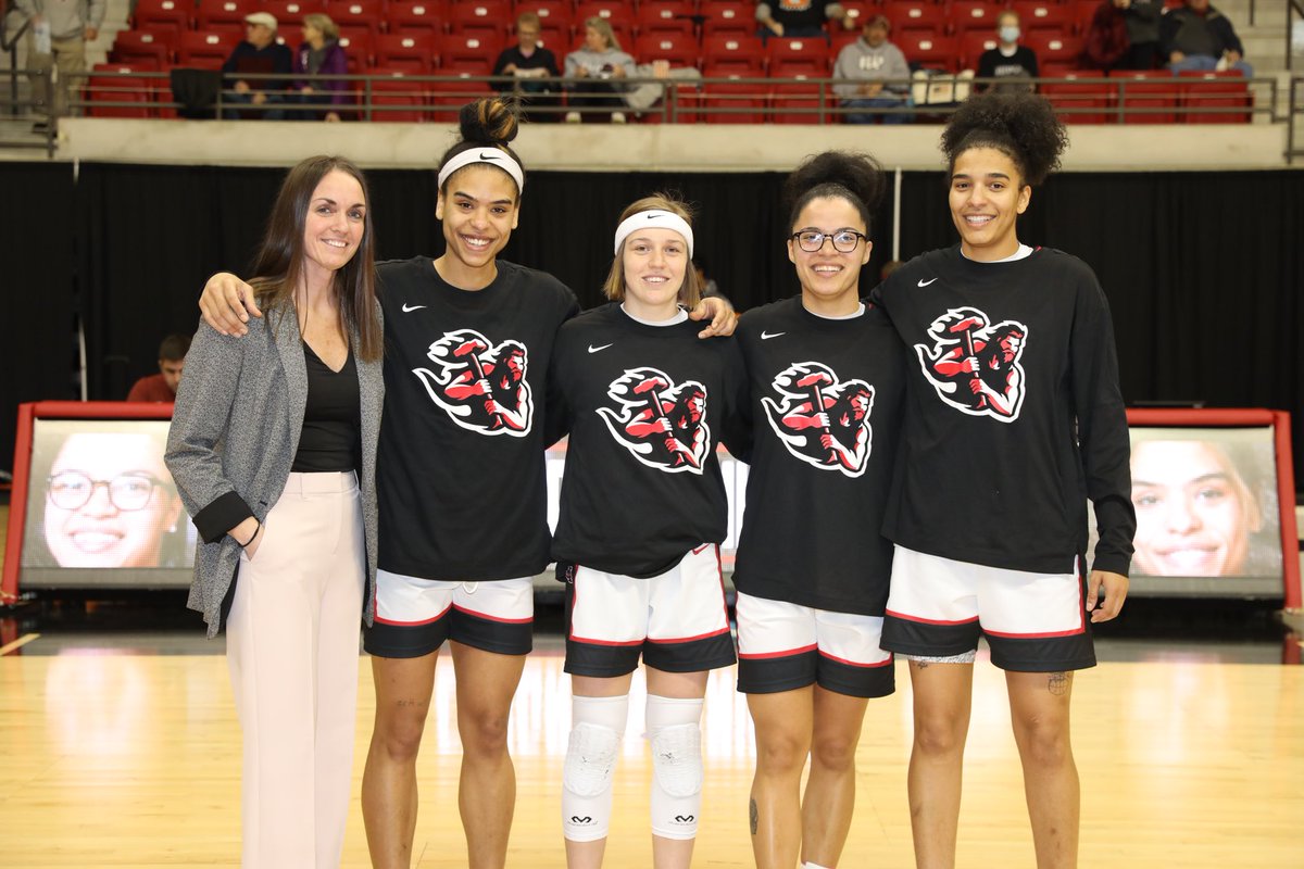 California (PA) WBB tweet media