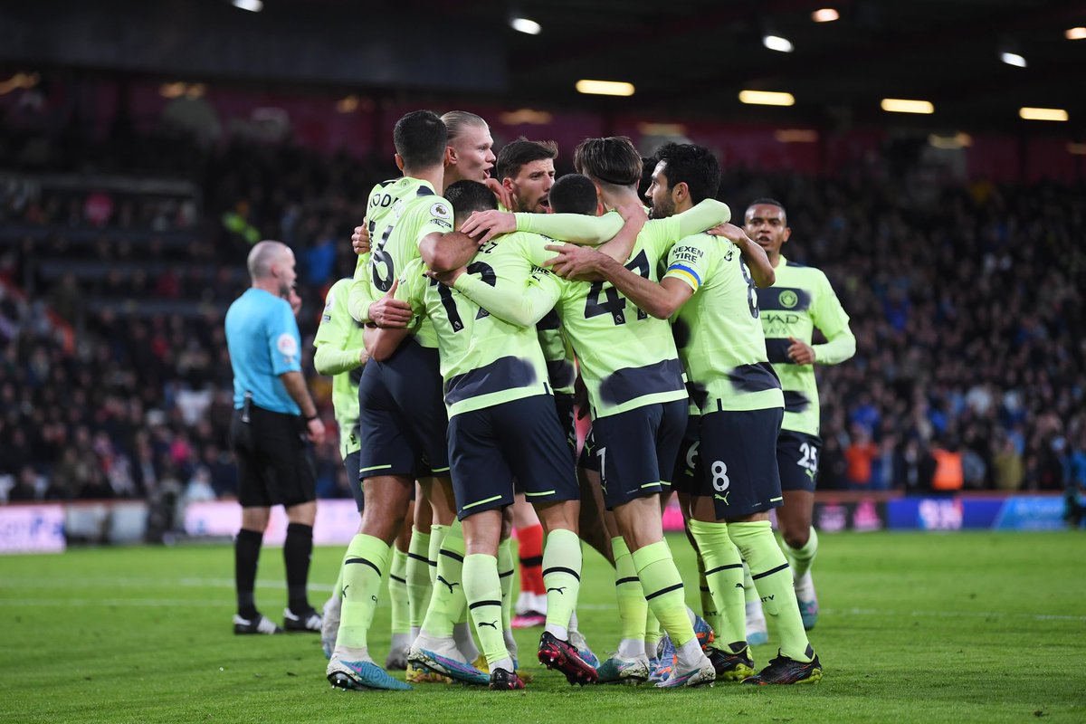 Phil Foden tweet media