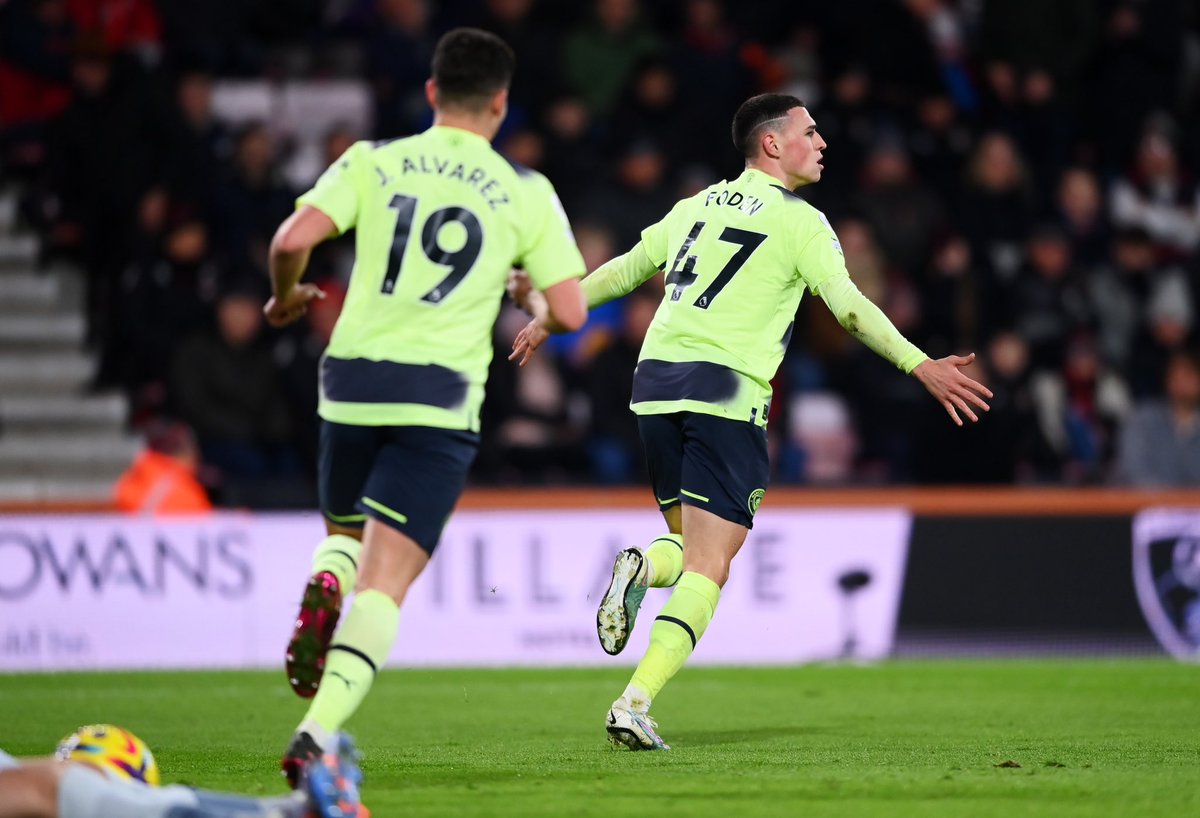 Phil Foden tweet media