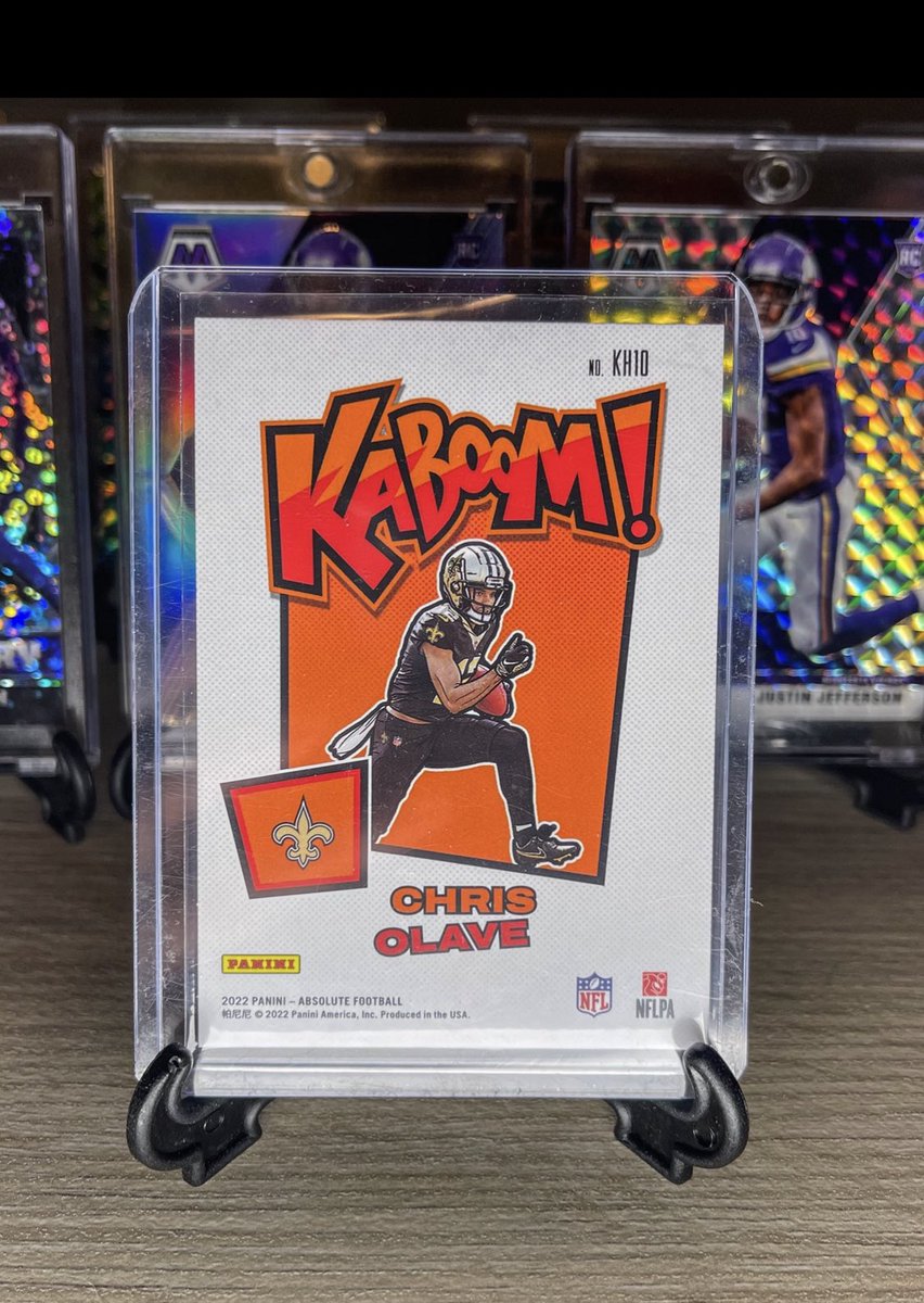 ApexWolfaholic's tweet photo. @King_Blooper @sports_sell @SportsSell3 @TonysCards @CardboardEchoes @HobbyConnector @TheHobby247 $375 free shipping. Bmwt and cardboard protection. I’m first owner. Straight from pack to top loader. Super clean. Olave is 📈🔥 https://t.co/FYMhzACd4H
