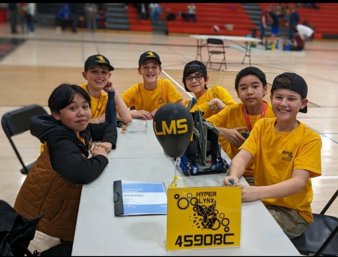 JohnNash1911's tweet photo. Lindale Middle is proud to announce that it has been recognized as a Nationally Certified Magnet School by Magnet Schools of America.
#CertifiedMagnetSchool @AACountySchools #AACPSAwesome https://t.co/R6kEucZEV4