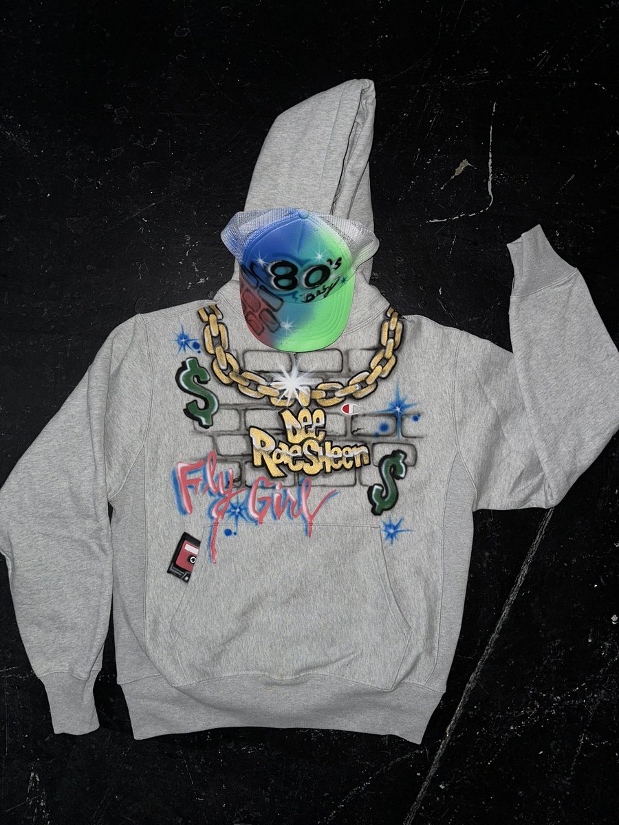 EEARPLUG tweet media