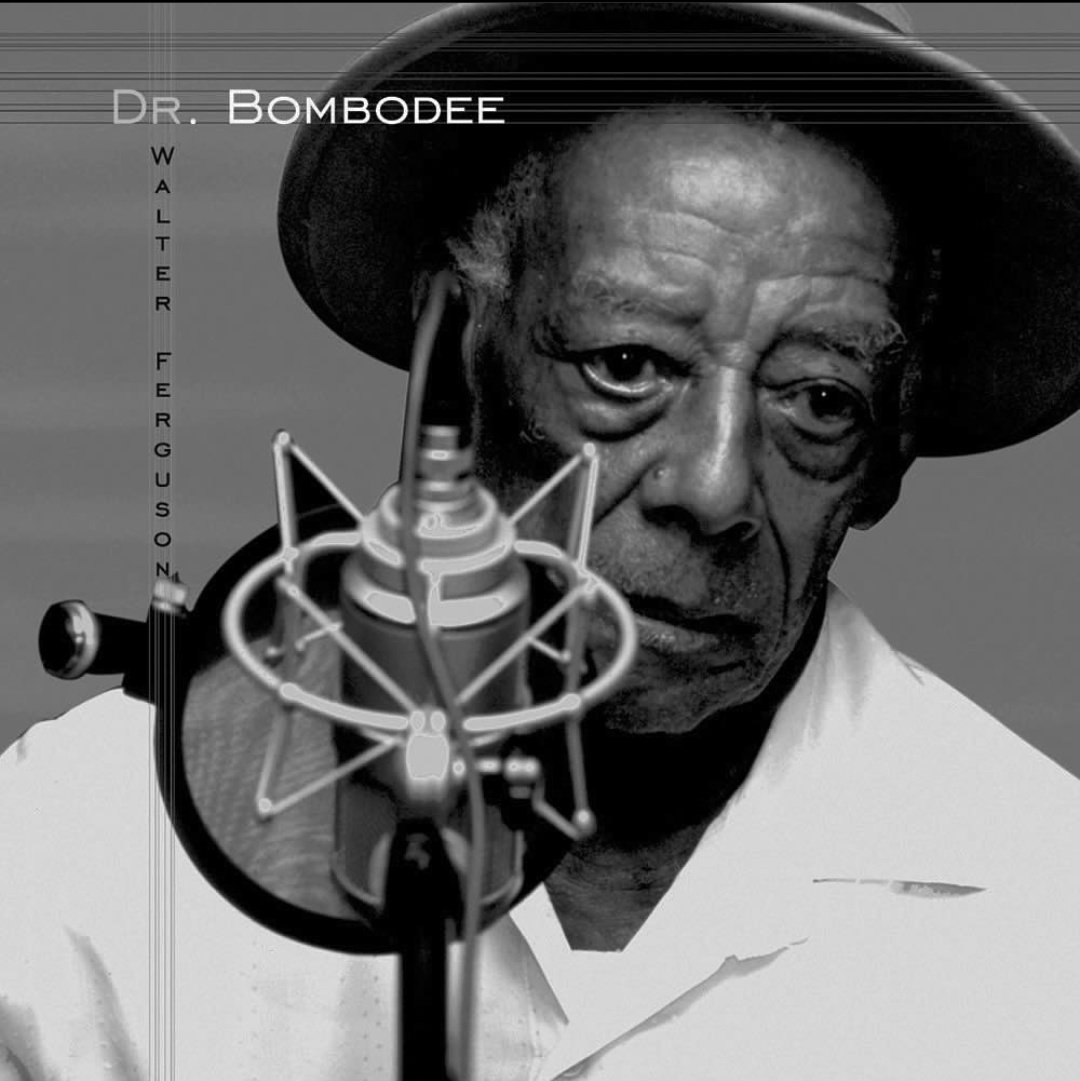 aleAlpizarb's tweet photo. Hoy nos dejó Walter Ferguson a sus 103 años 😔 CR está de luto. https://t.co/7W9VkWvdCw