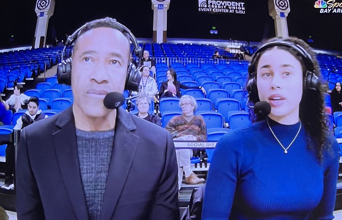 MarcJSpears's tweet photo. This is beautiful. Father and daughter. @MarkJonesESPN and @sophiajones_2 calling @SanJoseStateWBB game together now on @NBCSAuthentic. @NABJ @NABJSports Has this ever happened? https://t.co/3LdPgFBTfs
