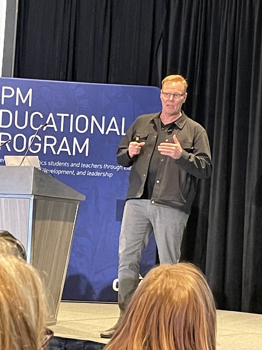 VbergMath's tweet image. “When your bum is numb, your brain is dumb!”

@pgliljedahl shared that it’s not so much about standing being so good;  it’s that sitting is so bad!

Get your kiddos up and learning!  Engagement is better!

#CPMTC2023 #MoreMath @CPMmath