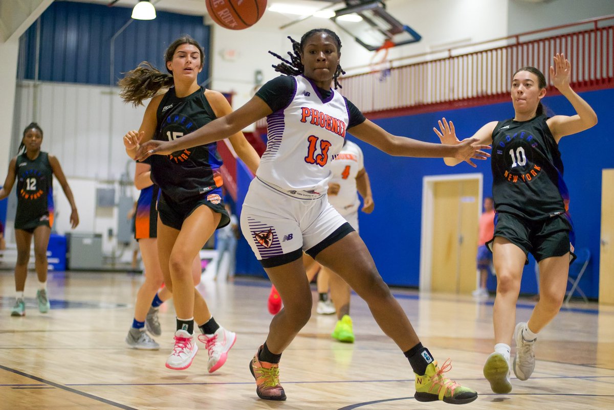 **C/O2024 Attn College Coaches…. Welcoming back for 2023 summer session <a href="/MichelaJones1/">Michela Jones</a>. 5’10 athletic wing. Kid has the size, height, the #3ball to go along with it all. Looking forward to a BIG summer for her.  <a href="/DelaneyRudd4/">Delaney Rudd</a> <a href="/Quint_Lewis/">Quinton</a> <a href="/CghrMedia/">CGHRMedia</a> <a href="/InsiderExposure/">InsiderExposure</a> #Different