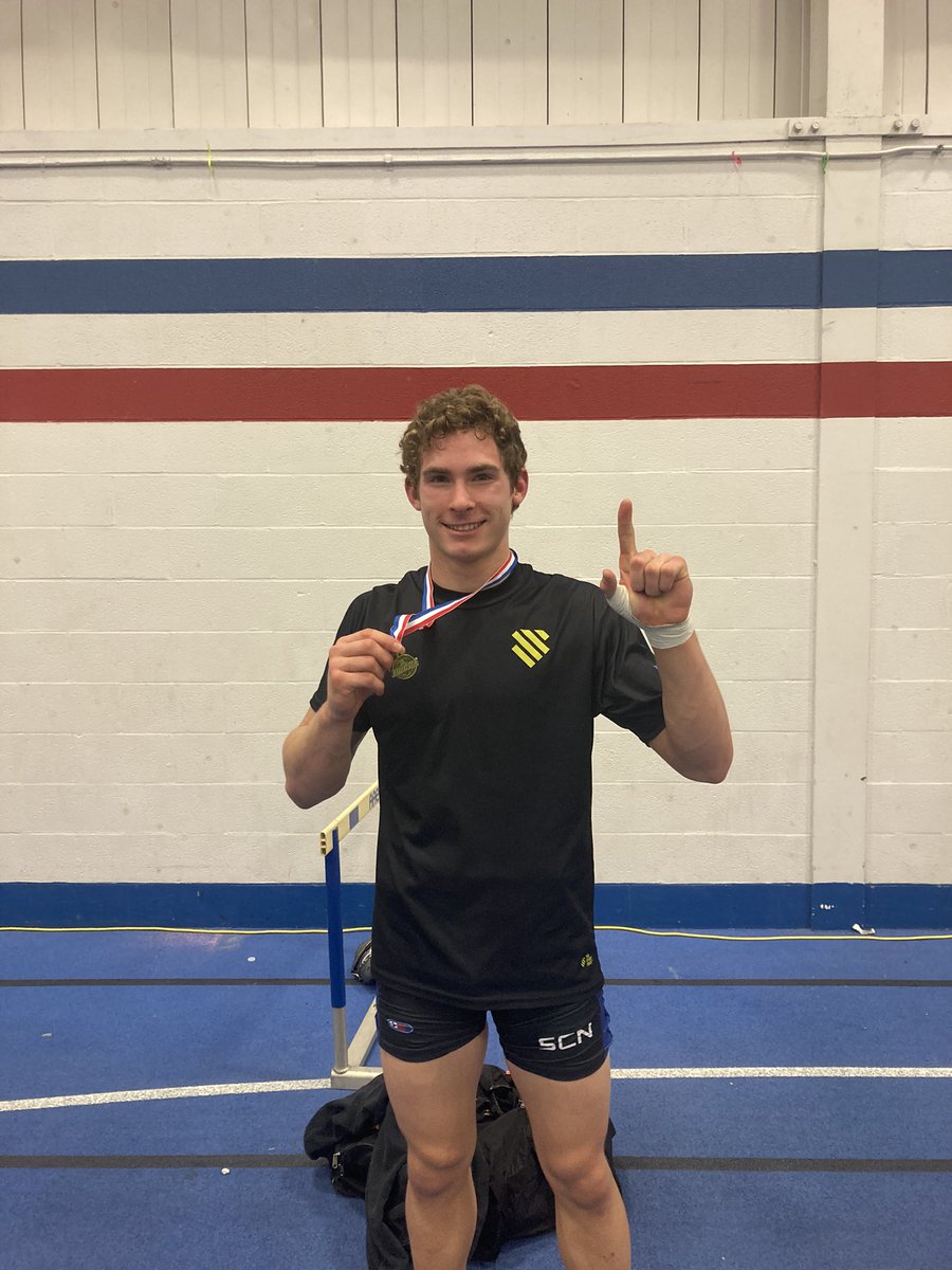 IWCOA(Frosh/Soph) state regional tournament results:
M. Plumb 🥇
N. McLoughlin 🥇
C. Thompson 4️⃣

3 wrestlers qualify for sectional next week! Nice work to all the wrestlers that competed!!