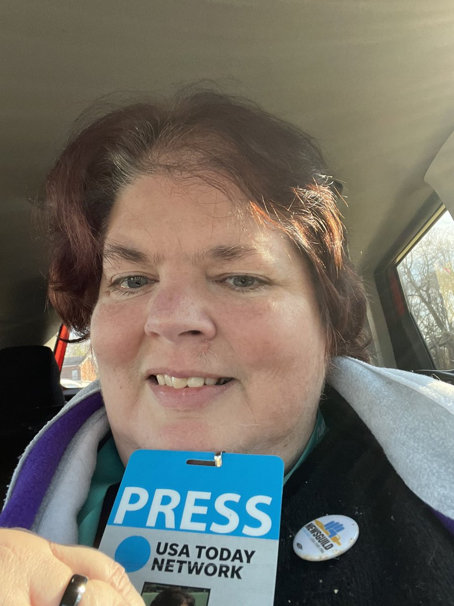 IntrepidReportr's tweet photo. Closed out #AroWeek by crashing a zoom meeting of college students talking about Aro Rep in the Media. Then I, an AroAce person, put on my Ace ring, press pass, scarf in Ace colors and did my job, as a member of the media. #PartyLikeAJournalist #AceLife #AroAceRepresentation https://t.co/3QjWgxJK84