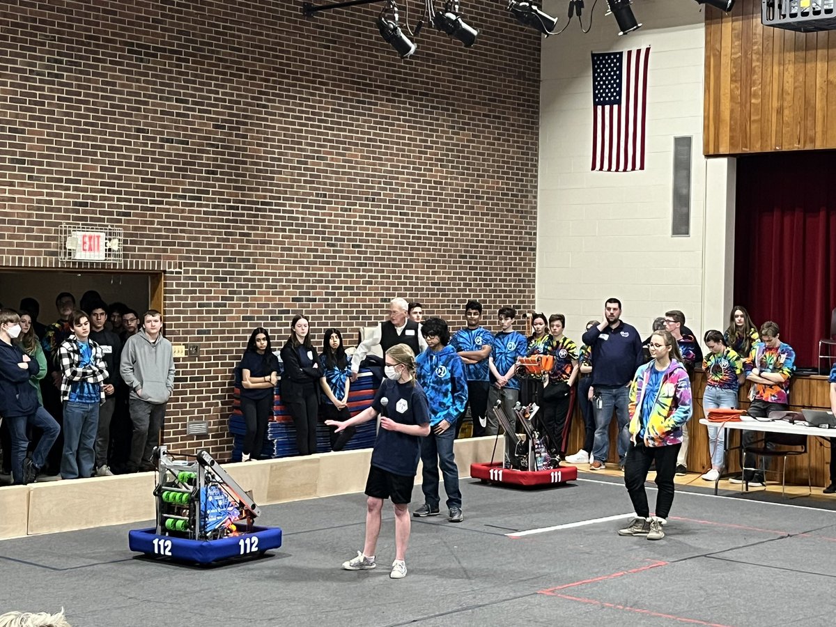 FrankMirandola's tweet photo. Project-based learning at its finest! The problem solving, engineering, and teamwork exhibited by @111wildstang & @112plusone is real world learning for the next generation of leaders. #EveryKnight @District214 https://t.co/NDCN5UXLxh