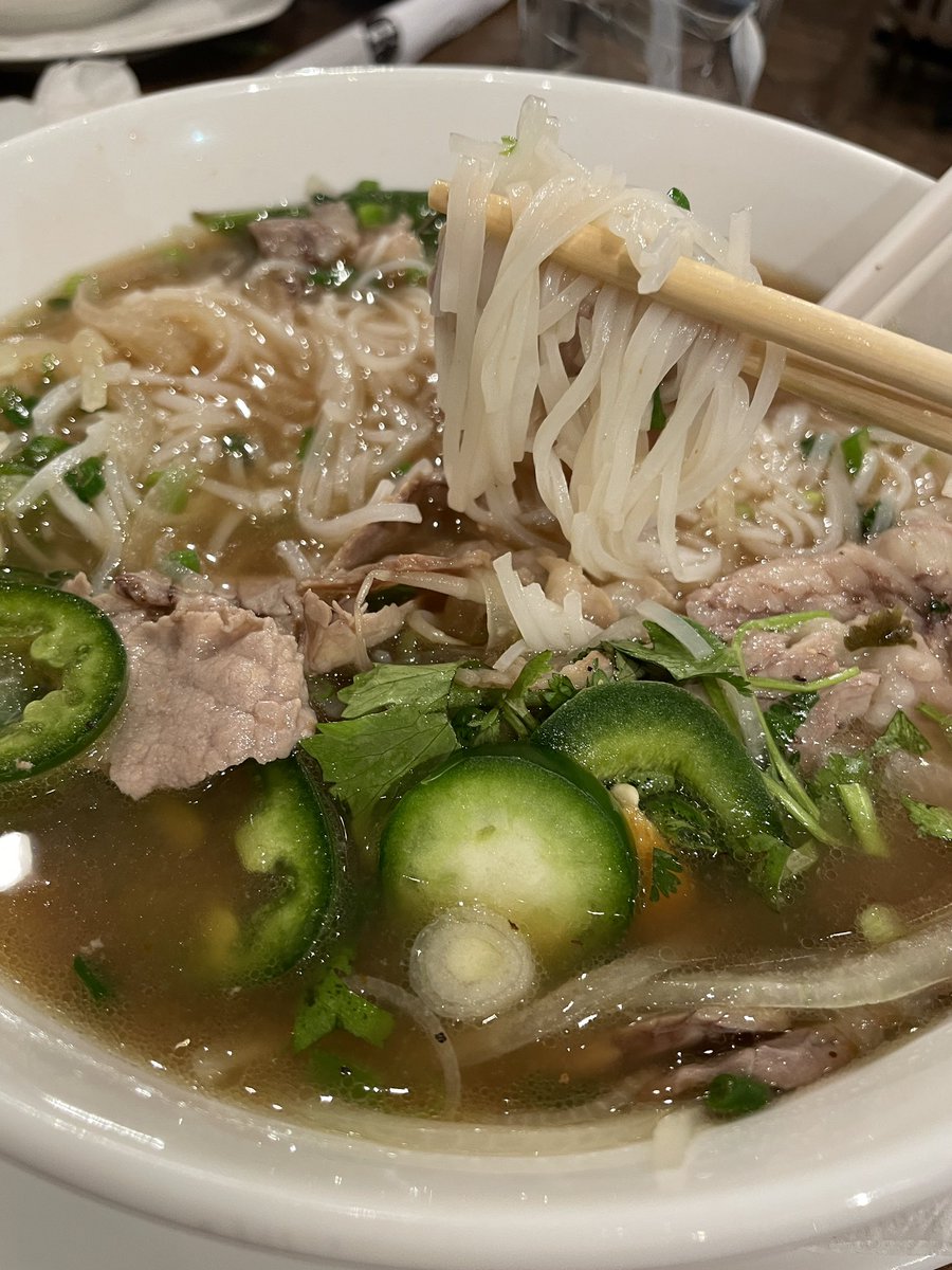 CFoodwaves's tweet photo. I love adding mint, jalapeños, lime, and sriracha to my pho! Ban xeo, Vietnamese pancake, also pairs so well with it

#vietnamesefood #pho #bánxèo  #pancake #asianfood #columbus #easton #ohio #food #foodie #eatlocal #supportlocal #foodblogger #foodphotography #communityfoodwaves https://t.co/HNquzS7j7J