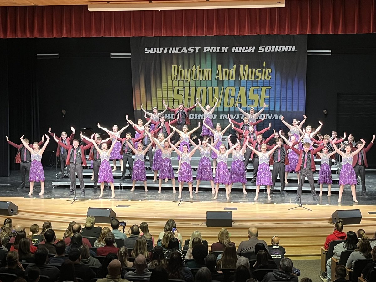 SEPRAMShowcase's tweet photo. DCG Momentum had us addicted to their show😍😍 https://t.co/rwPpIibXd2