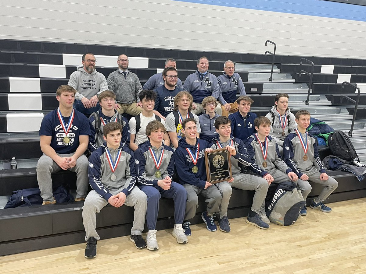 DISTRICT 2 CLASS 3A WRESTLING TEAM CHAMPION: The Abington Heights Comets