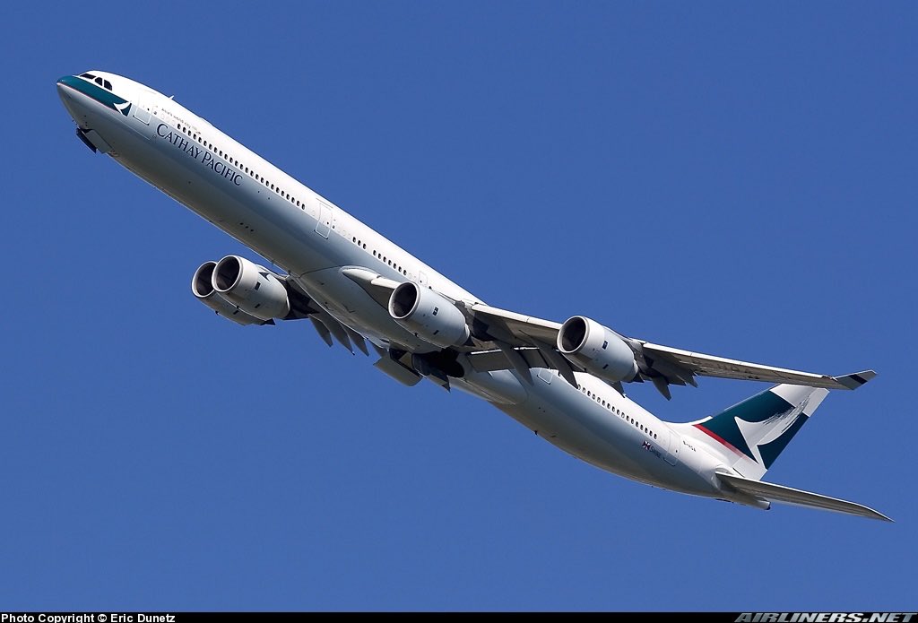 ClassicsPlanes's tweet photo. A Cathay Pacific Airways A340-600 seen here in this photo at New York JFK in July 2005 #avgeeks 📷- See photo https://t.co/VfSG4Iblj0