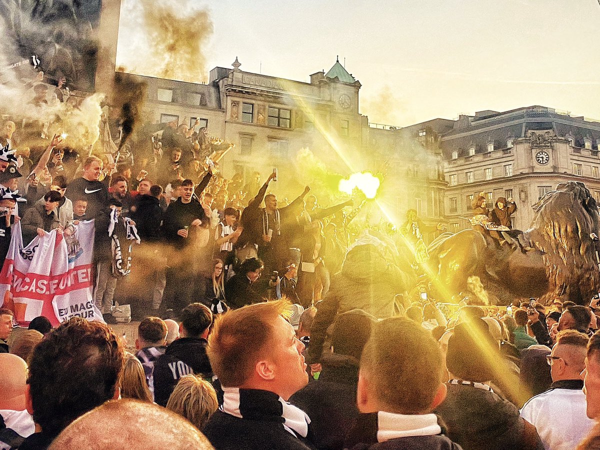 #NUFC #bestfansintheworld Trafalgar Square 25.02.2023