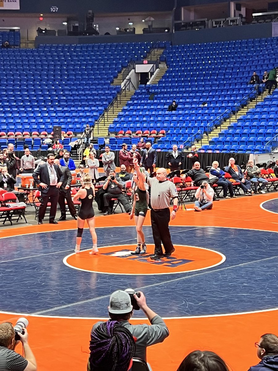 BartlettHawksAD's tweet photo. State Champion Emma Engels!!!!! https://t.co/rqHmbqWbRD