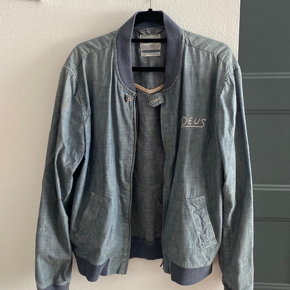 gnar_nasty's tweet photo. So good I had to share! Check out all the items I'm loving on @Poshmarkapp #poshmark #fashion #style #shopmycloset #deusexmachina: https://t.co/SdRzV6Bqst https://t.co/uLIAQrn0Ya