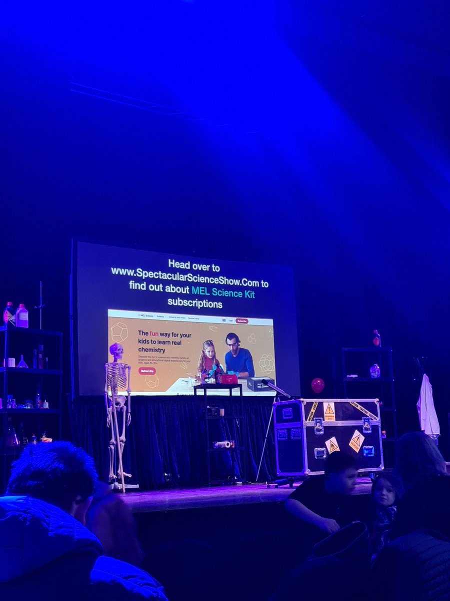 Science BGS (@science_bgs) on Twitter photo Miss Roberts spent today looking at the moon and enjoying a spectacular science show. <a href="/Astronomer_Mark/">Mark Thompson</a> #neveroffduty #care Miss Roberts spent today looking at the moon and enjoying a spectacular science show. <a href="/Astronomer_Mark/">Mark Thompson</a> #neveroffduty #care