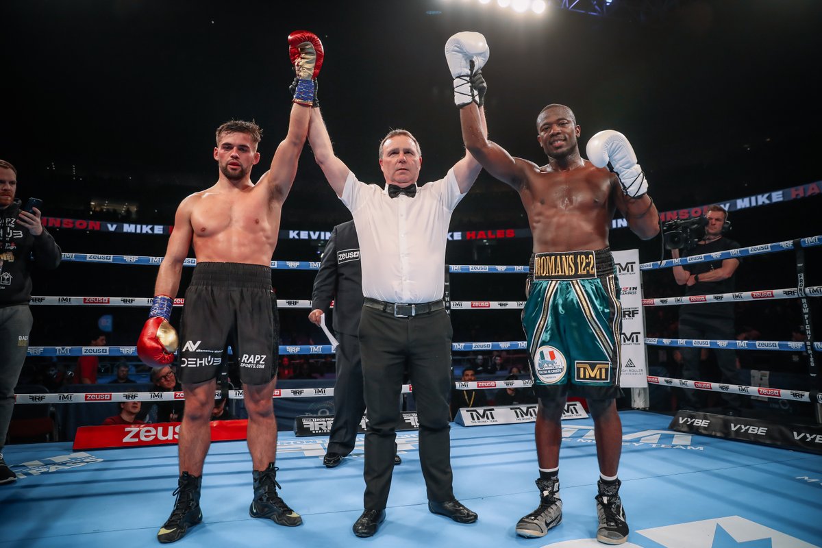 FrontRow_FS's tweet photo. ⚔️ Kevin Johnson and @Mikehalesmma put their words into action and went to war tonight! 

#MayweatherChalmers | O2 Arena |
@The_ZeusNetwork https://t.co/E6P39ANrjD