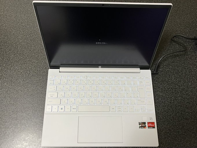重さ957gで軽い!】日本HP製の軽量Windows11パソコンを購入して 重さ957gで軽い!】日本HP製の軽量Windows11パソコンを購入して