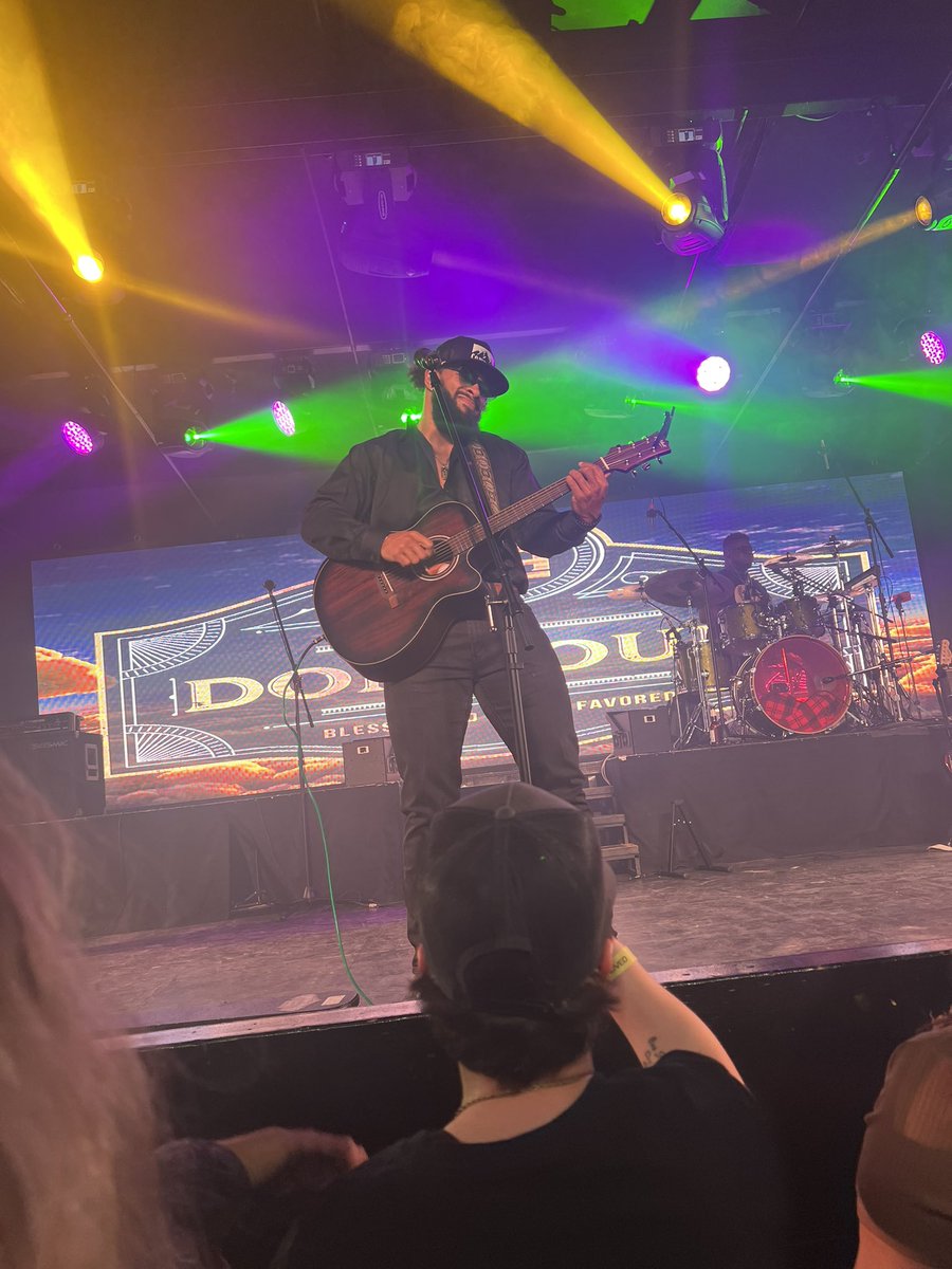 breenana_9's tweet photo. @MfDonLouis knows how to put on a good show! Glad I’m able to come support you again 🫶🏼 https://t.co/De8qlSoJMR