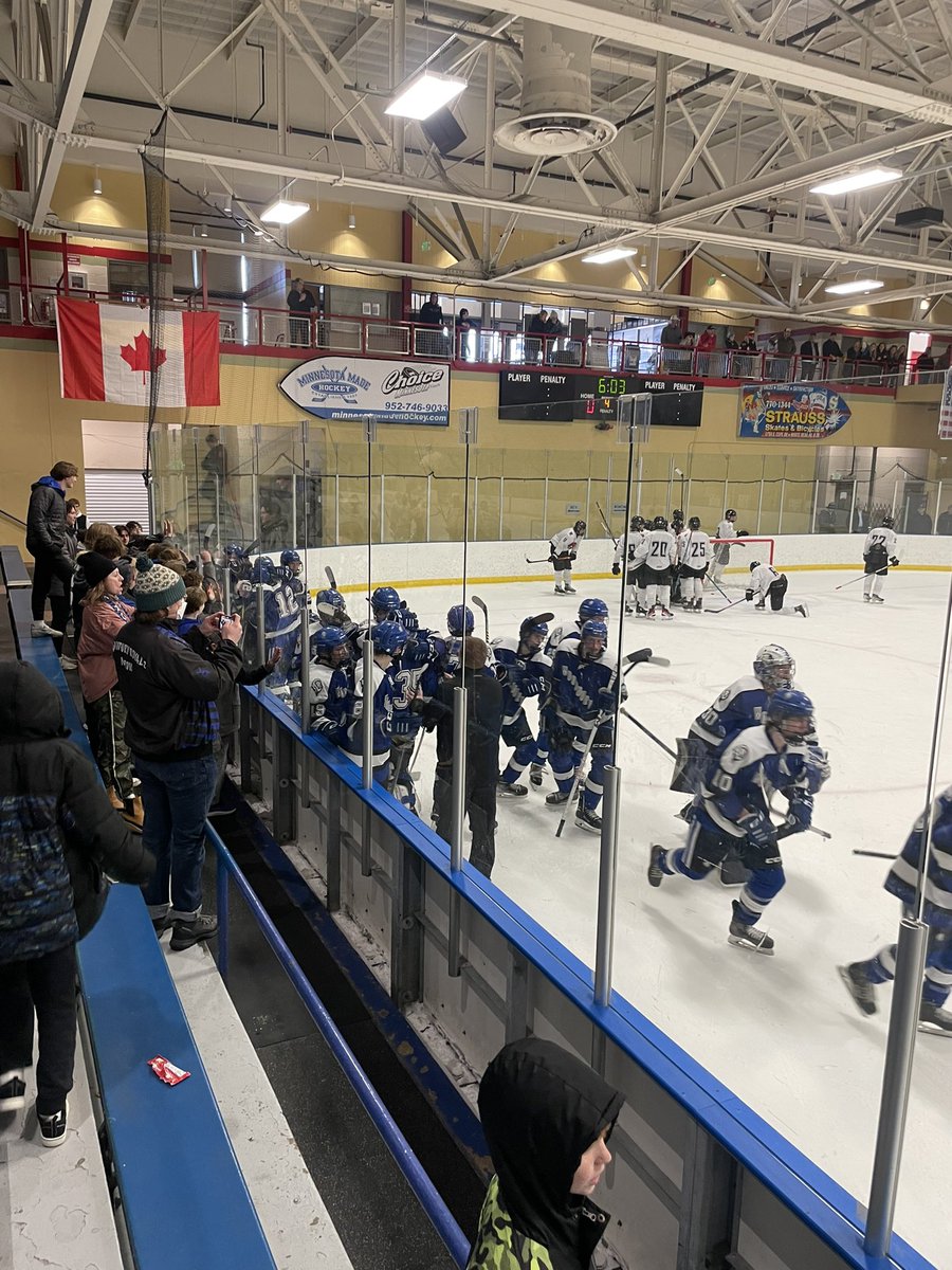 WHSRoyalPride's tweet photo. Ethan Hansen with the GOOOOOAAAALLLLL Aidan G!  Royals with the win over the Ponies in OT!!  1-0 Great Game!! https://t.co/yhK4i9LHZr