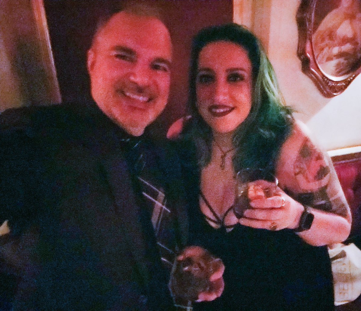 PVBrett's tweet photo. Some friends ask what you want for your 50th Birthday. Others go off script and hit it out of the park. Cold warded ice cube tray and a hand-etched carafe with Glass and Blending wards. 🤍💚 @Planetpinto is my true friend. 💚🤍 #demoncycle #wardwork #petervbrett https://t.co/HRTgbHqJAi