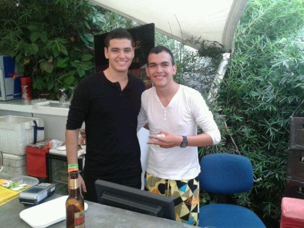 Danielpibe05's tweet photo. @MoskaHouse me encontré esto en mi antiguo pc, hace 10 años !!! Jajajajajjaja https://t.co/Bx6z9DsDm5